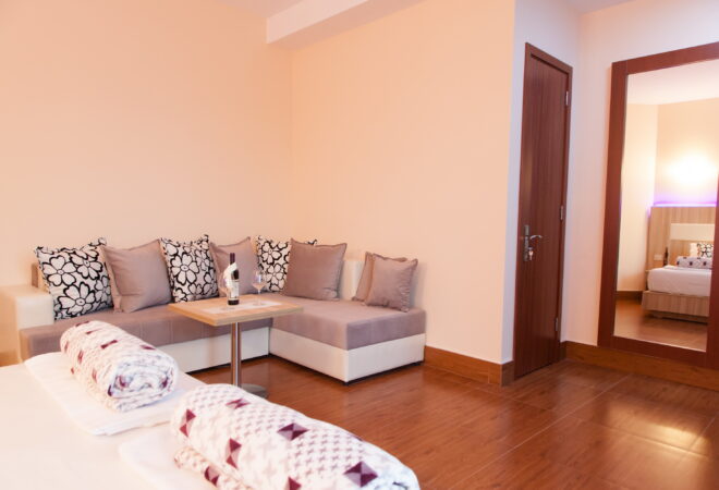Suite 2